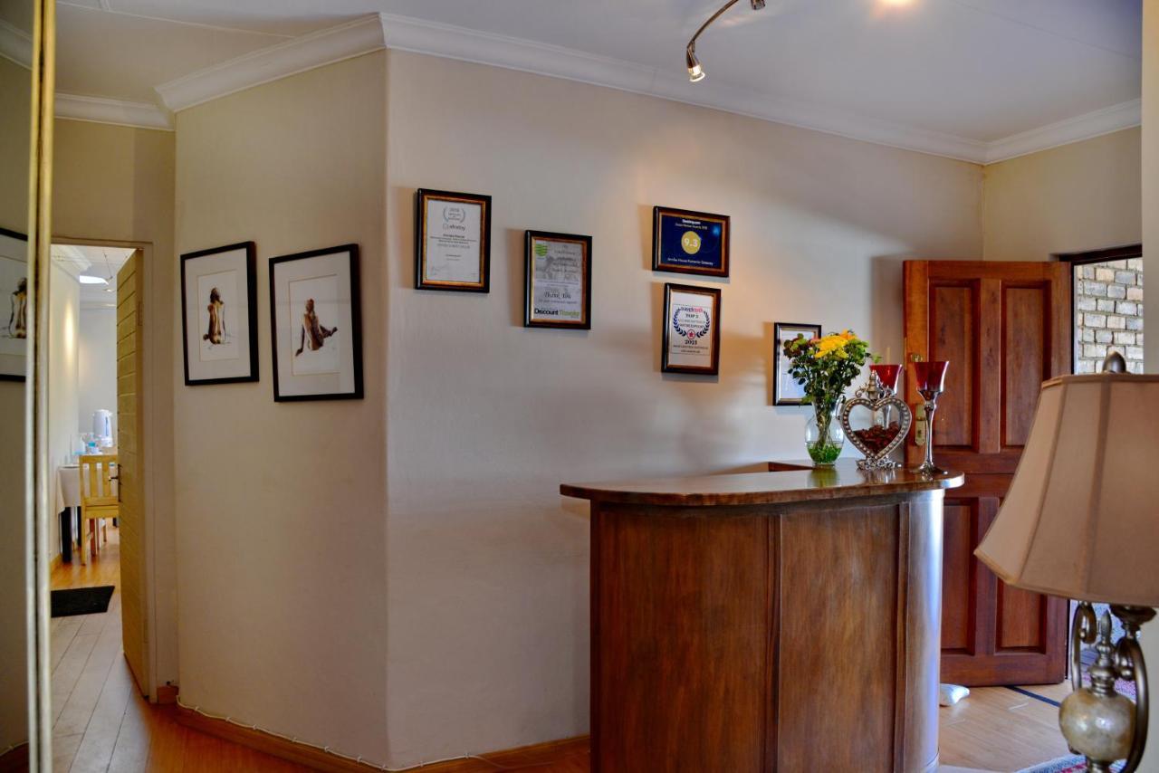 Annie'S Boutique Guesthouse And Garden Spa Hartbeespoort Eksteriør bilde