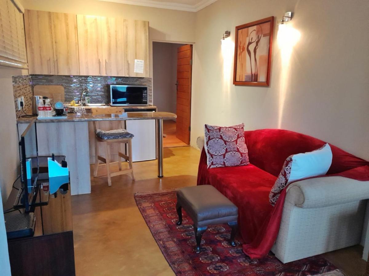 Annie'S Boutique Guesthouse And Garden Spa Hartbeespoort Eksteriør bilde
