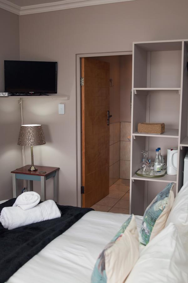 Annie'S Boutique Guesthouse And Garden Spa Hartbeespoort Eksteriør bilde