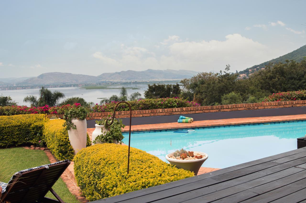 Annie'S Boutique Guesthouse And Garden Spa Hartbeespoort Eksteriør bilde